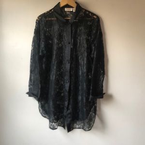 Victoria’s Secret Gold Label lace button up tunic